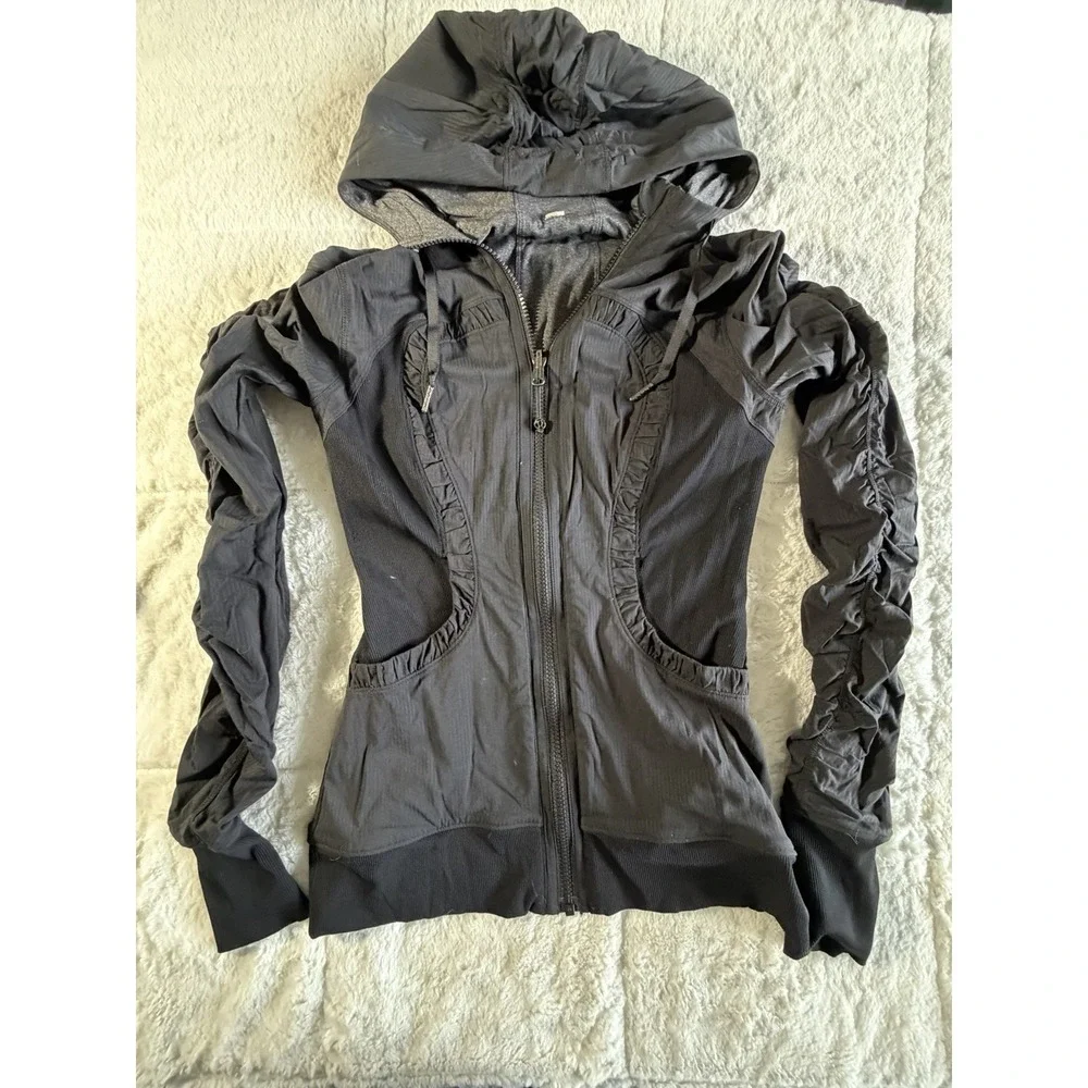 Lululemon‎ Dance Studio Jacket Womens 4 Black Hooded Full Zip Thumbholes